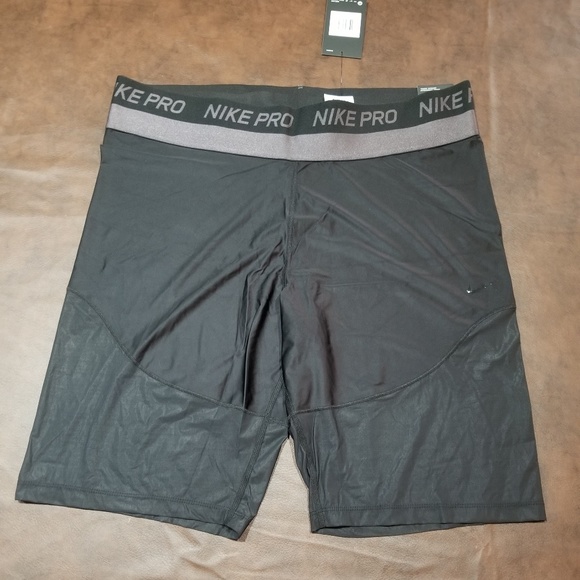 women's 8 shorts nike pro women's 8 shorts nike pro